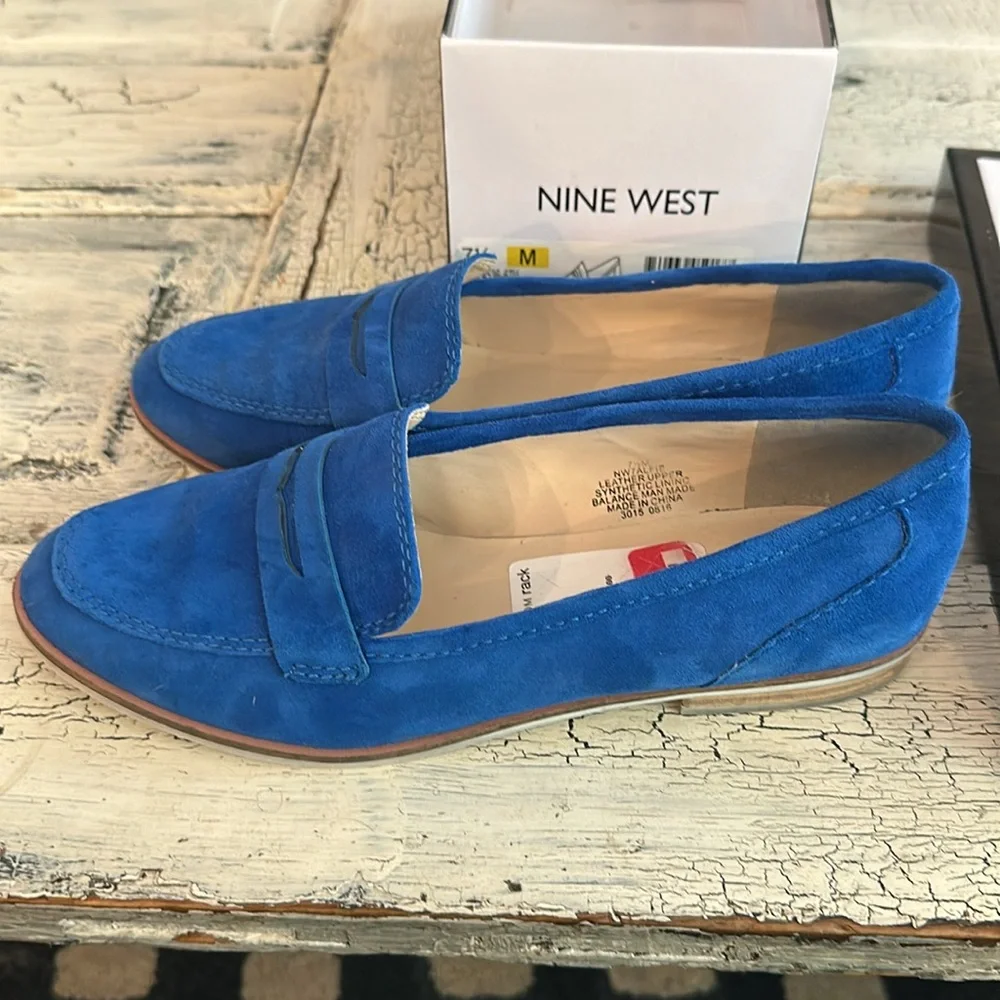 Nine West blue suede loafer 7.5 - Picture 3 of 6